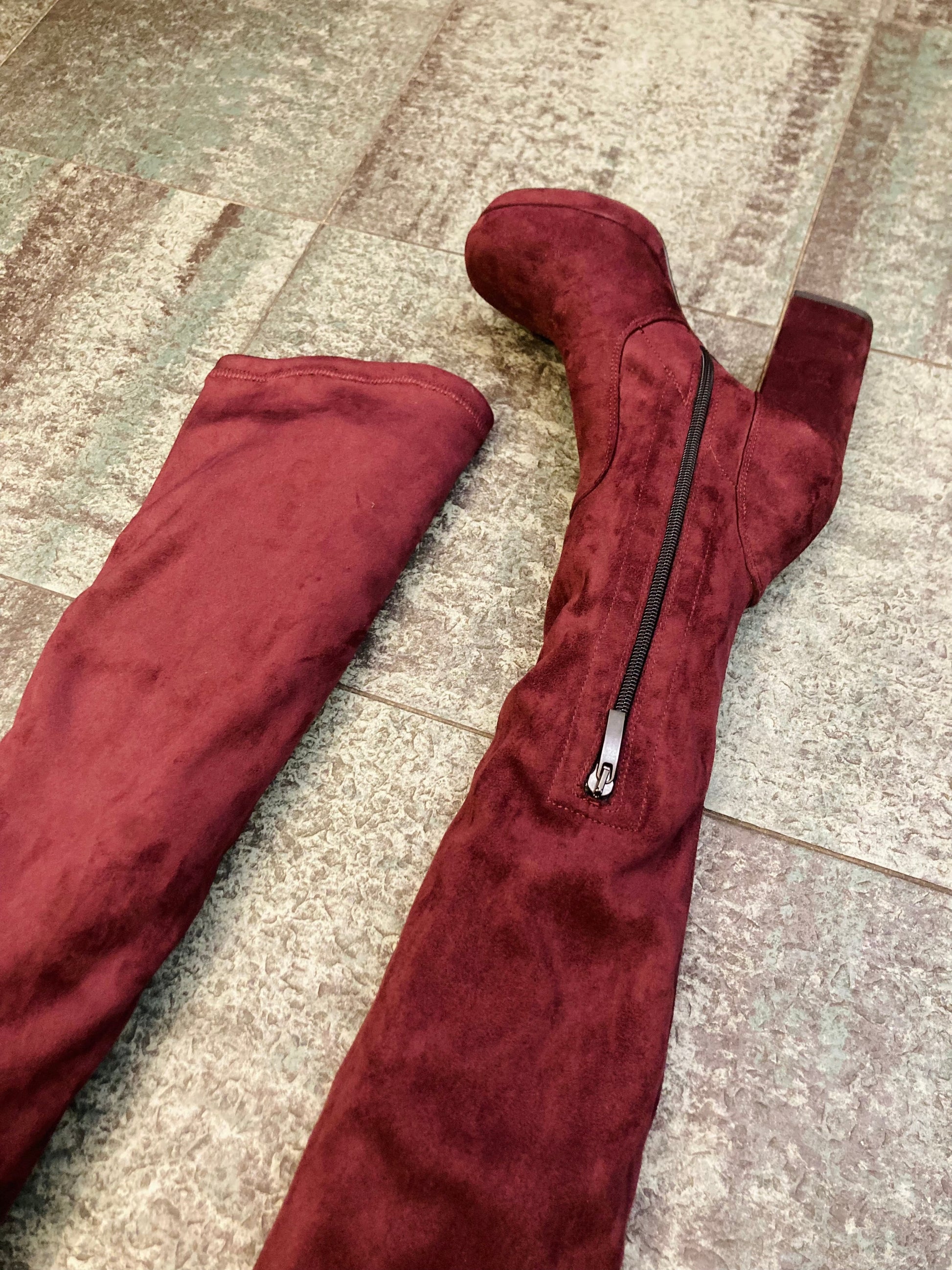 Cuissard suede melanzana Alice In Vintage