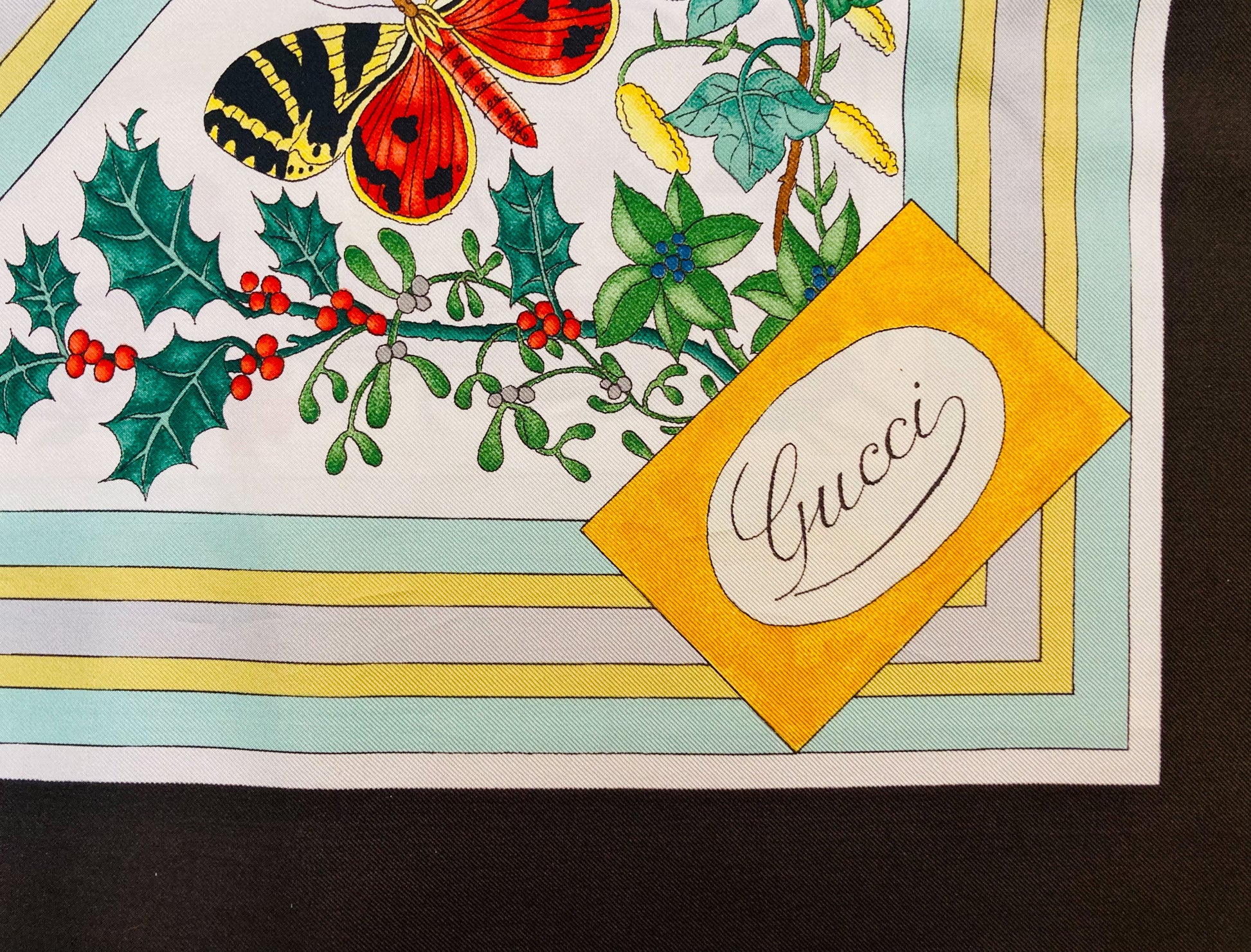 Foulard Gucci Alice In Vintage