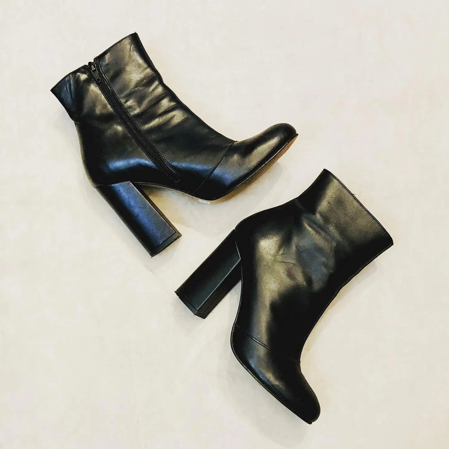 Acquista Ancle Boots Pelle Nera N 40 Eleganza Comfort acquista-ancle-boots-pelle-nera-n-40-eleganza-comfort