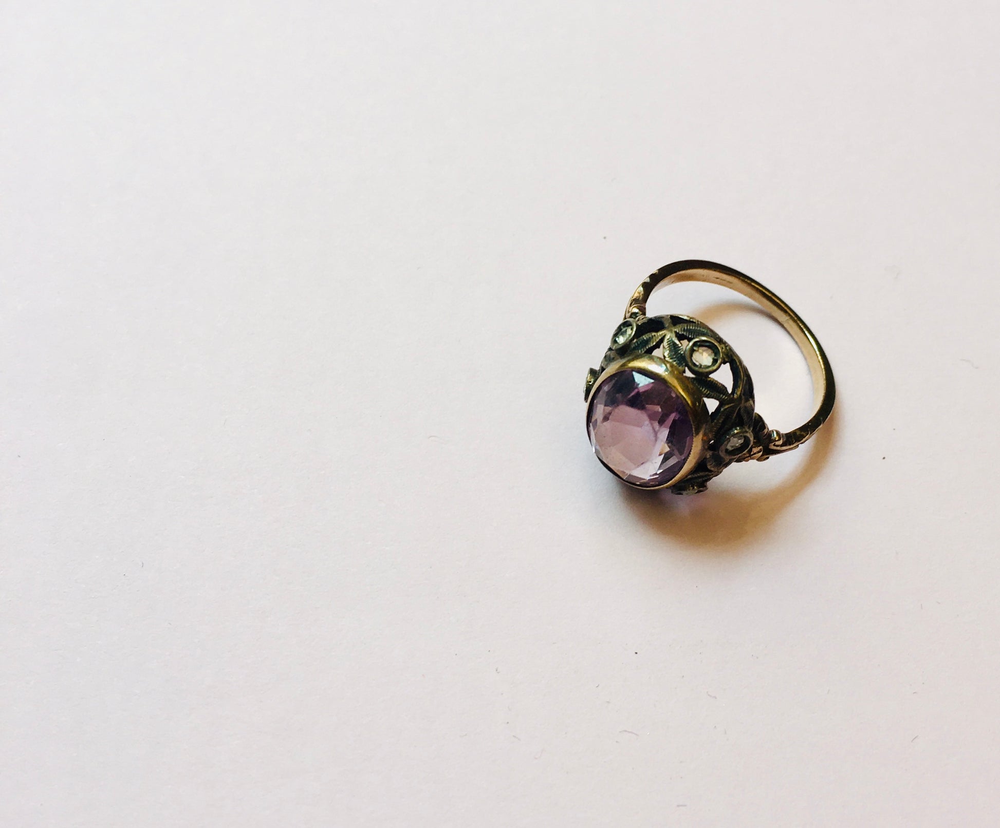 Anello oro 14 kt e ametista Alice In Vintage