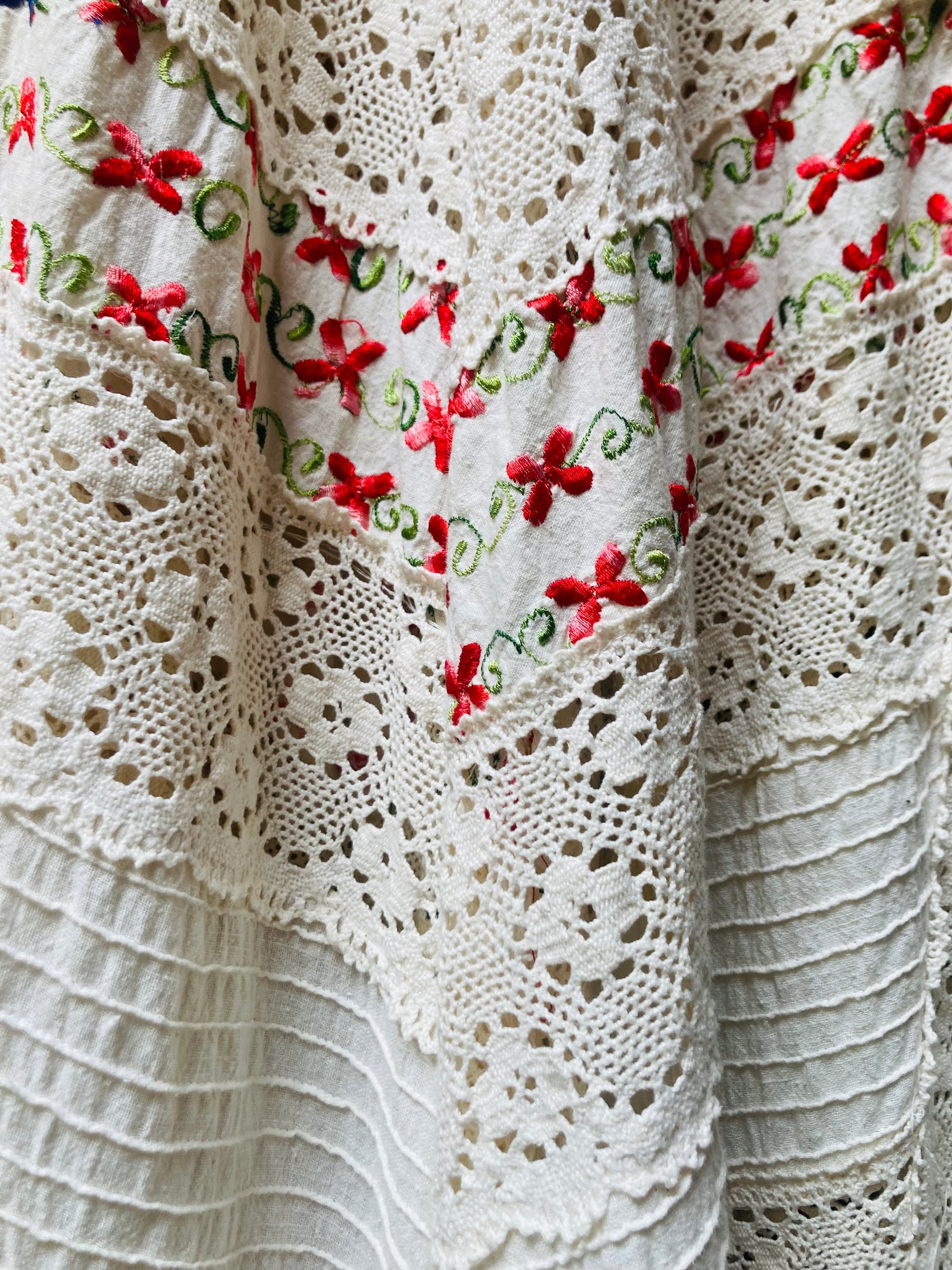 Abito patchwork pizzo 70s Alice In Vintage