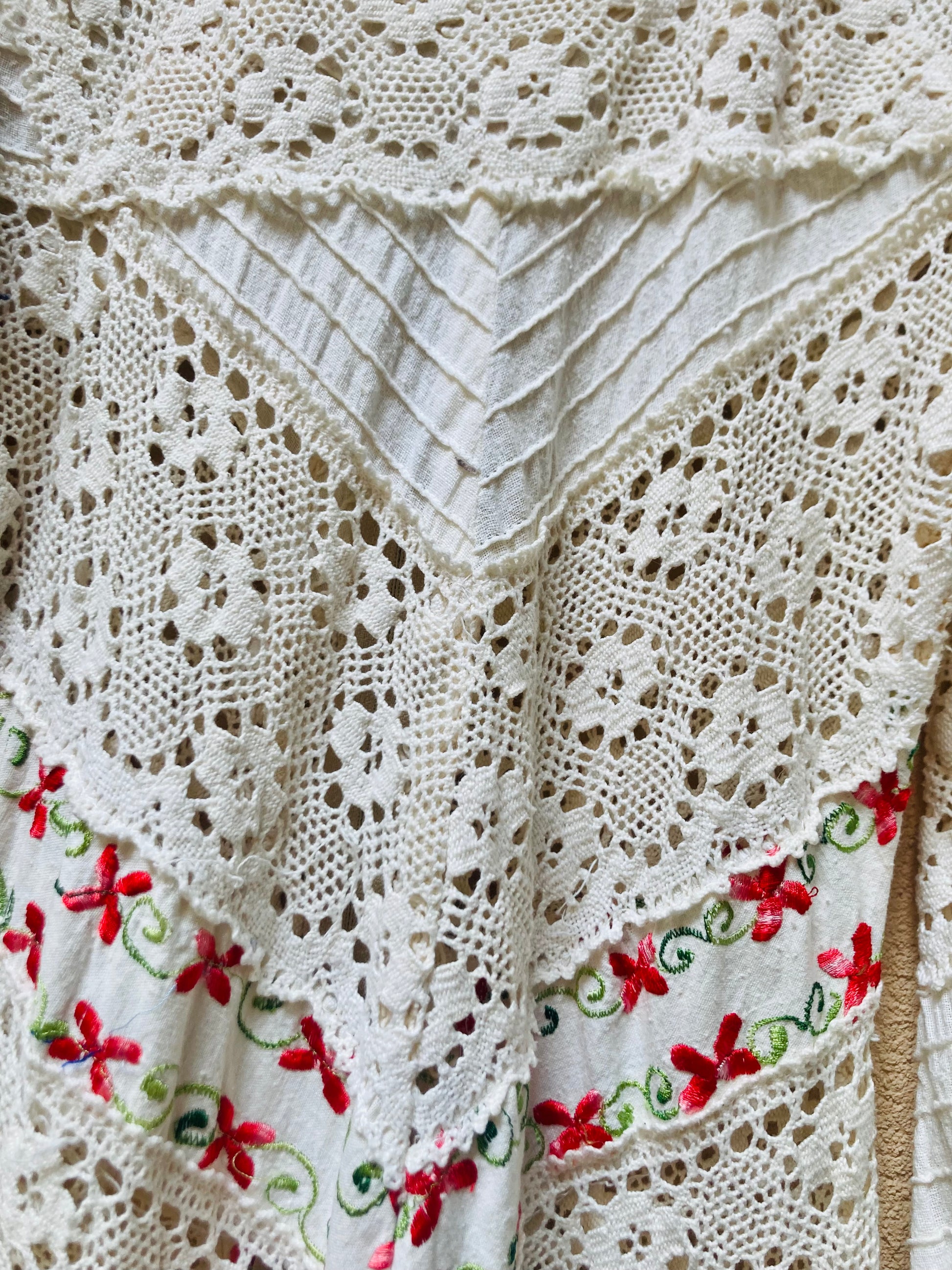 Abito patchwork pizzo 70s Alice In Vintage
