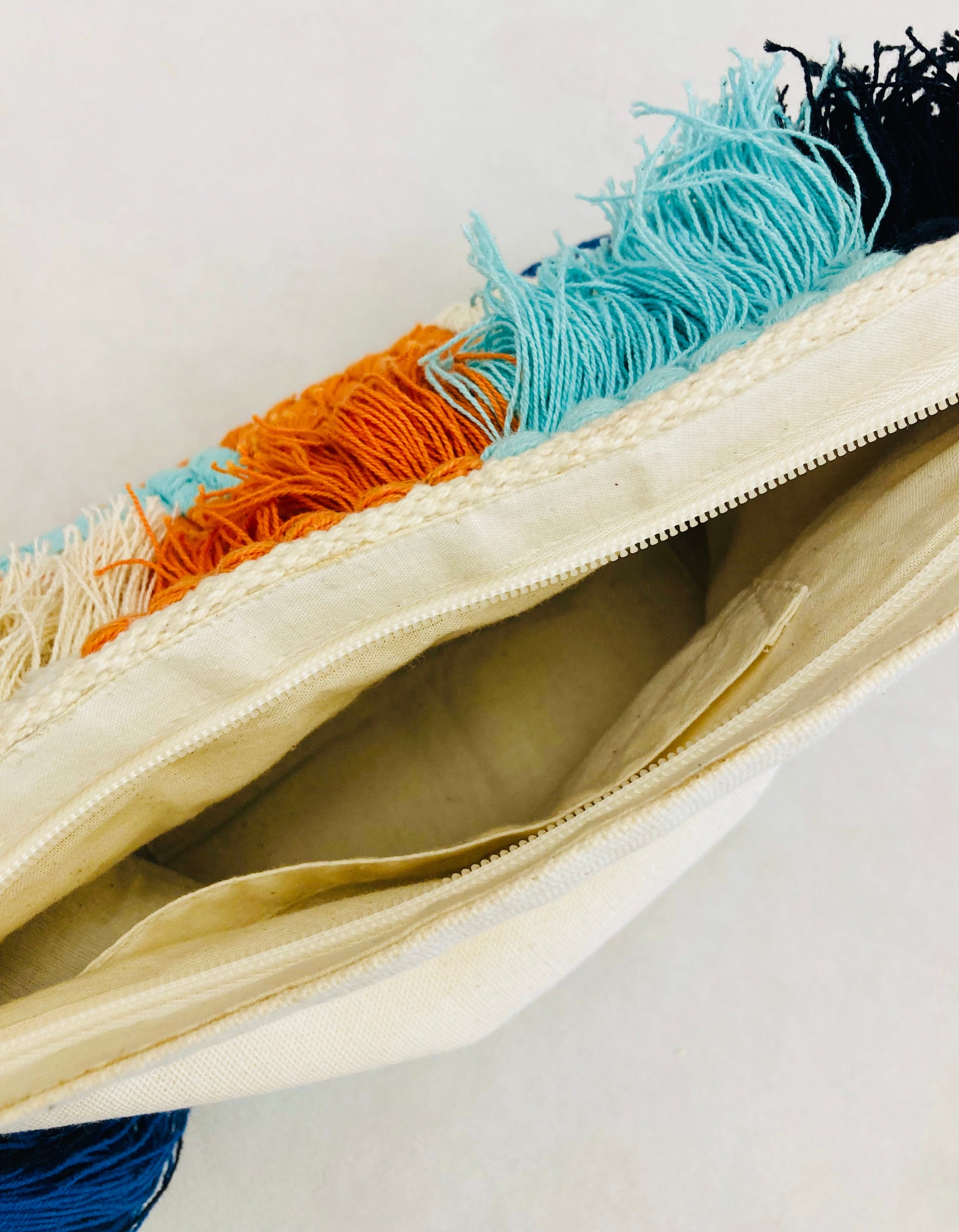 Hand bag tropical fringe Alice In Vintage