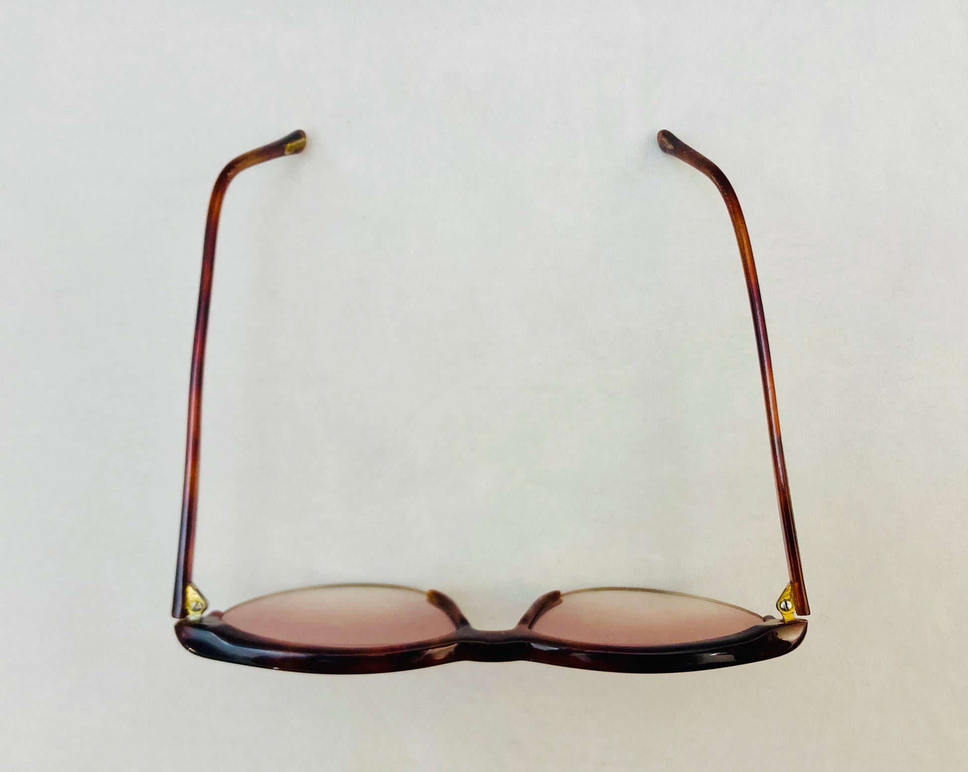 Gianni Versace 90s sunglasses Alice In Vintage
