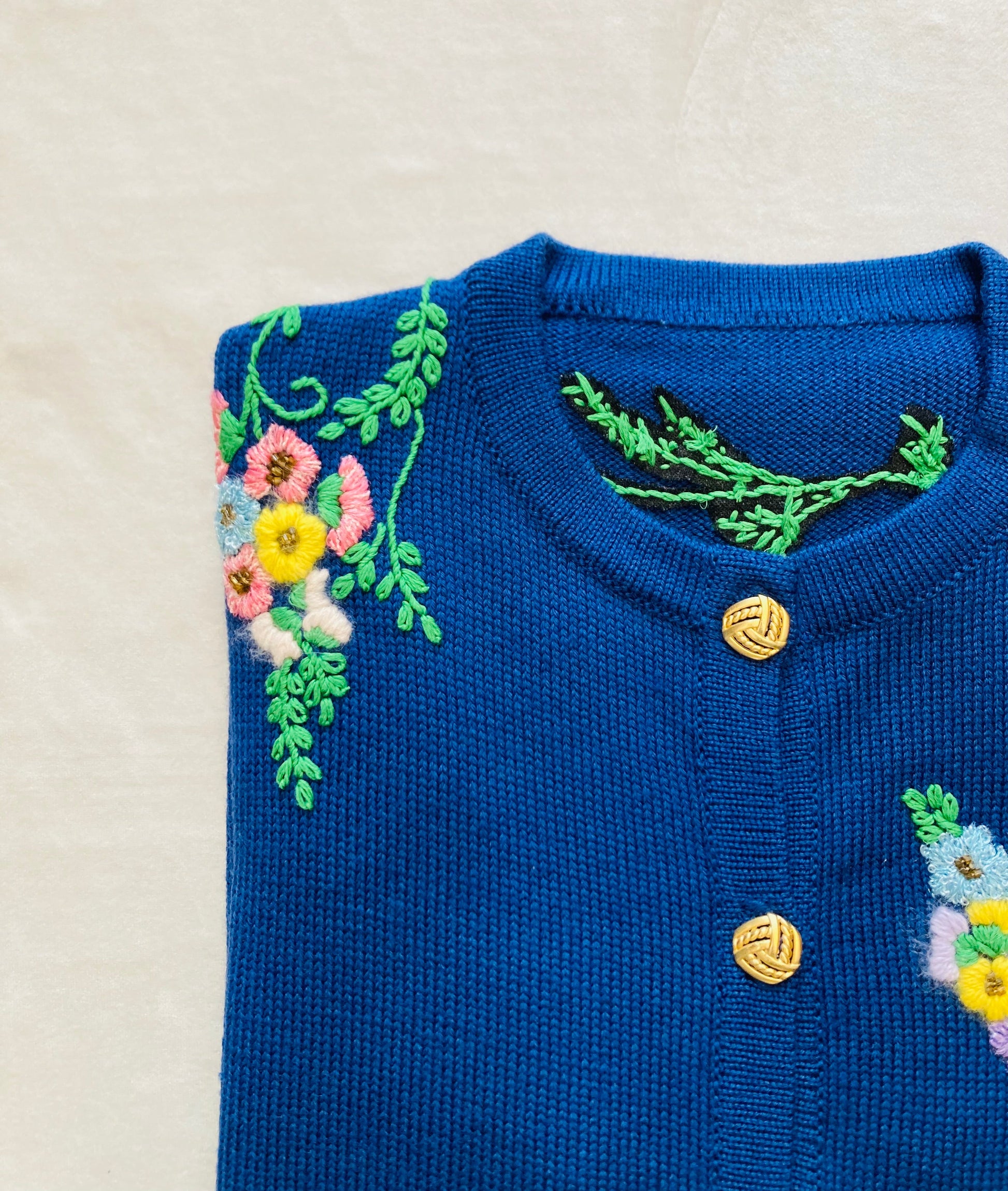 Maglione 80s ricamo flower Alice In Vintage