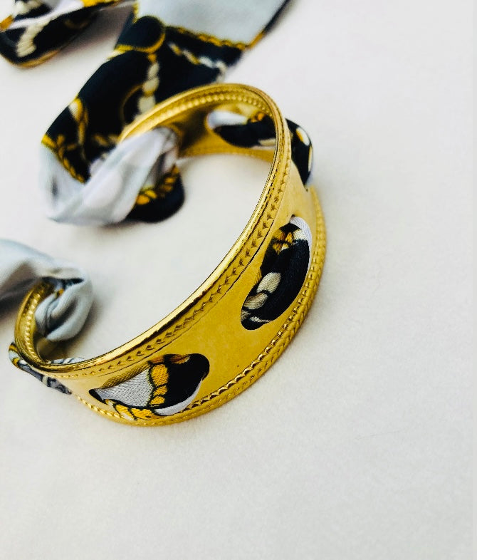 Scarf bracelet Alice In Vintage
