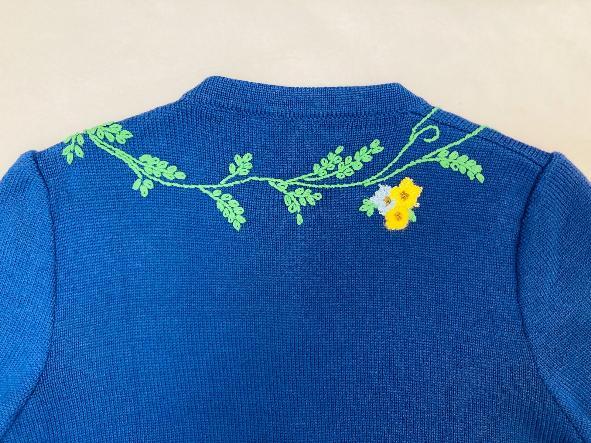 Maglione 80s ricamo flower Alice In Vintage