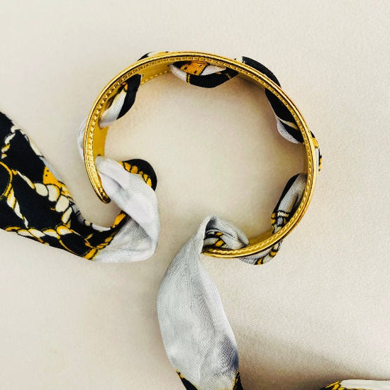 Scarf bracelet Alice In Vintage
