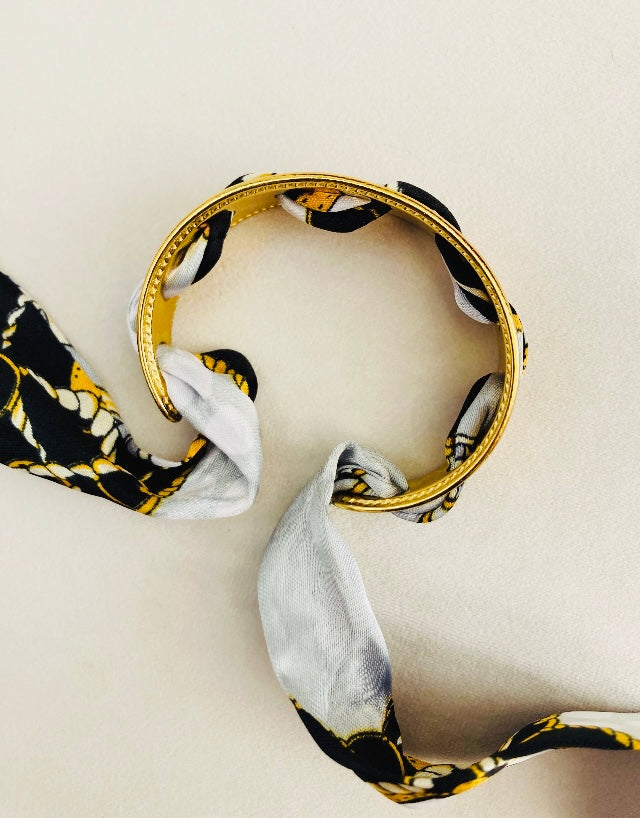 Scarf bracelet Alice In Vintage