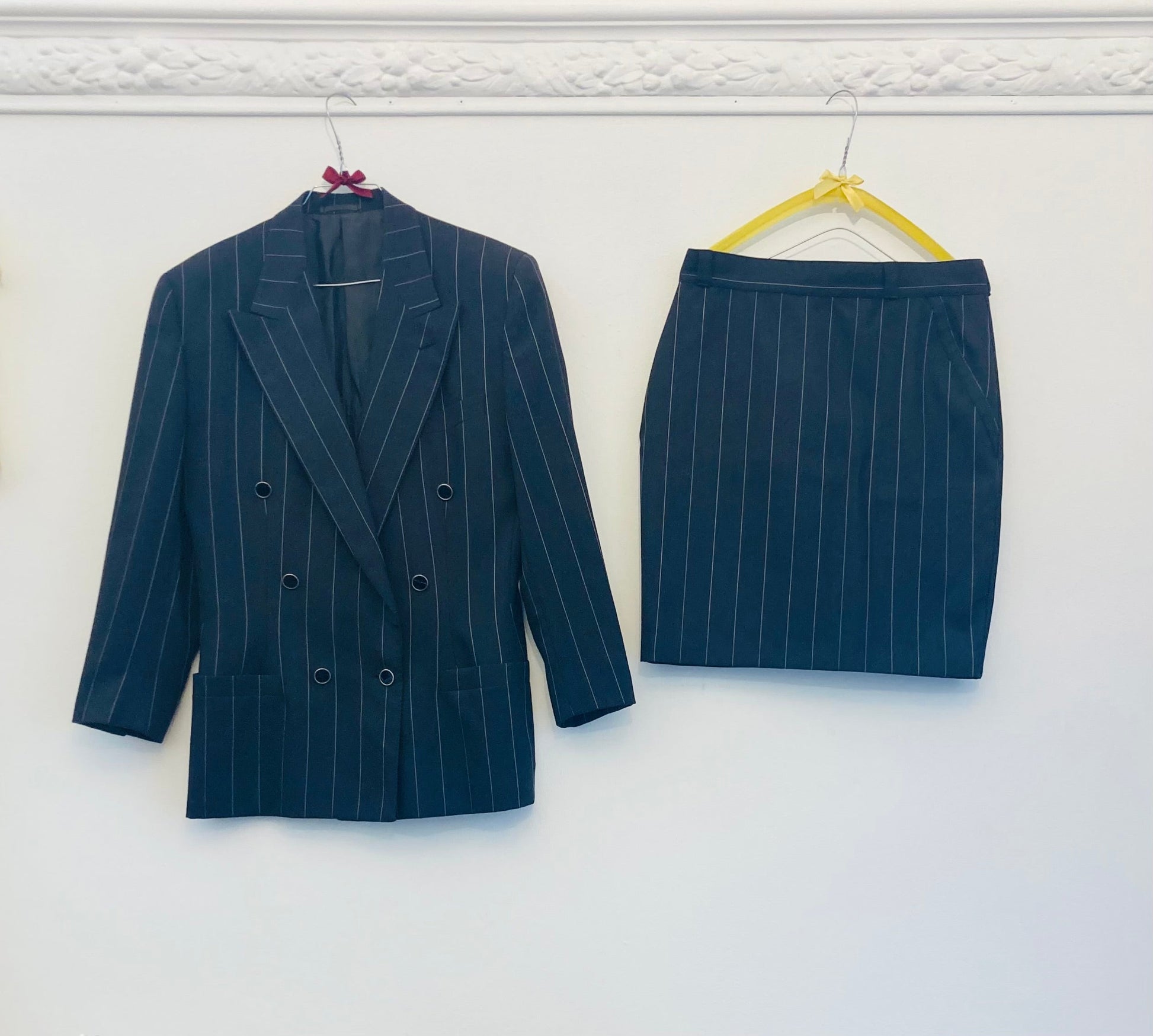 Gianni Versace 90s tailleur Alice In Vintage