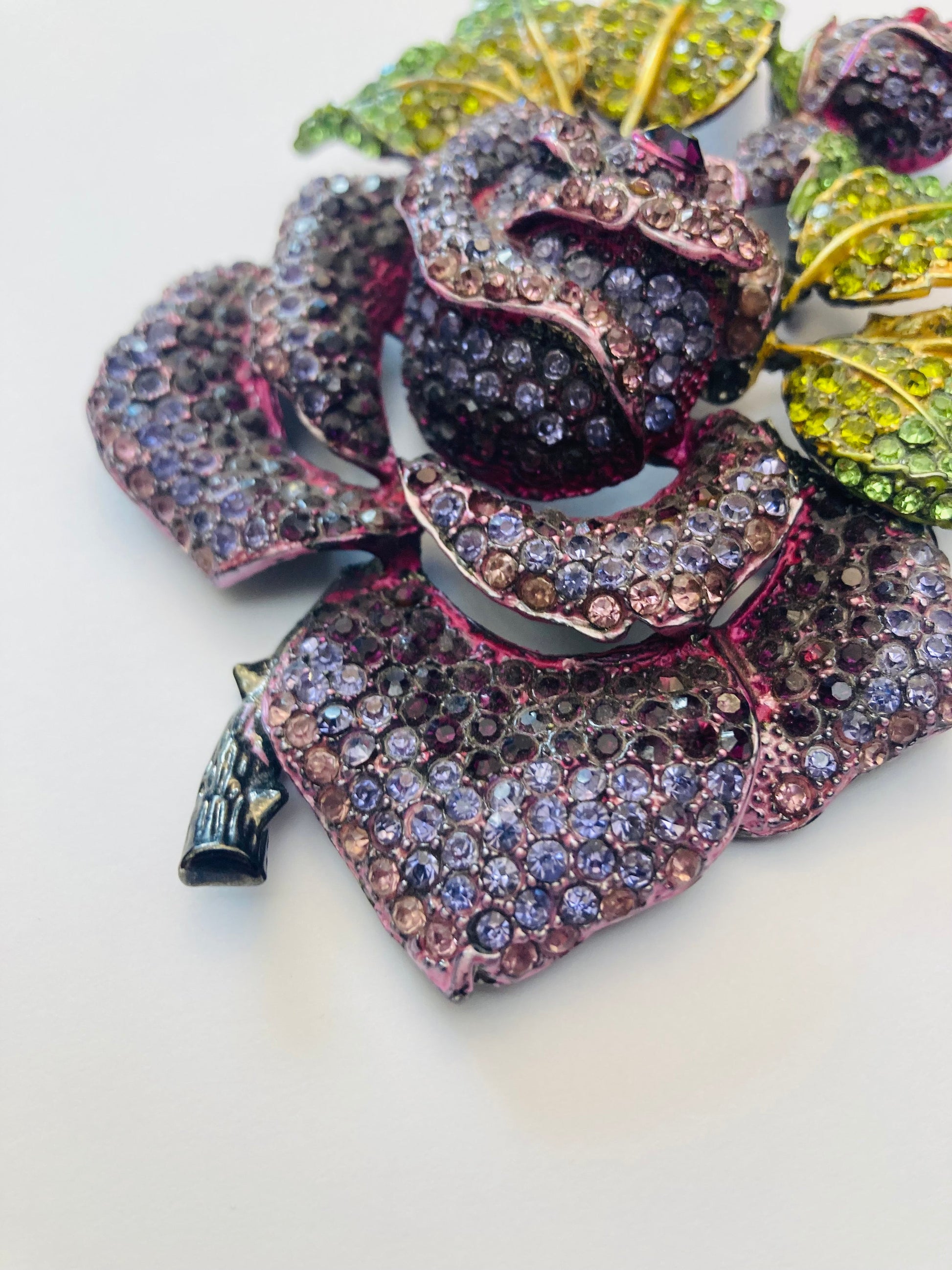 Maxi 90s brooch Alice In Vintage