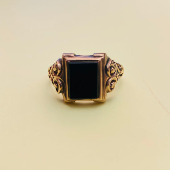 Anello uomo oro e onice Alice In Vintage