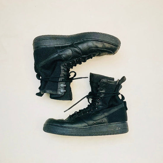 Nike
SF Air Force 1 Alice In Vintage