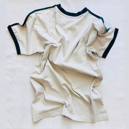 Adidas 3 stripes 90s t-shirt Alice In Vintage