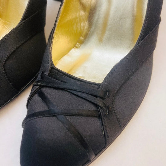 Le soulier de Satin décolleté raso nero Alice In Vintage