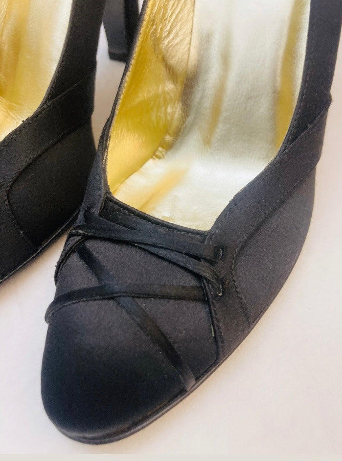 Le soulier de Satin décolleté raso nero Alice In Vintage