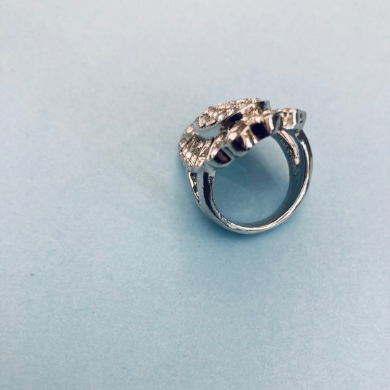 Anello strass maxi flower Alice In Vintage