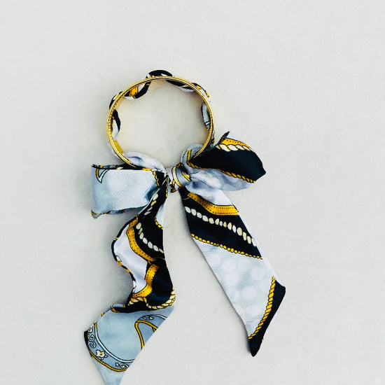 Scarf bracelet Alice In Vintage