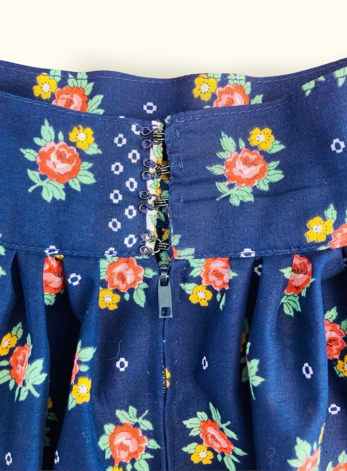 Gonna tirolese flower 70s Alice In Vintage