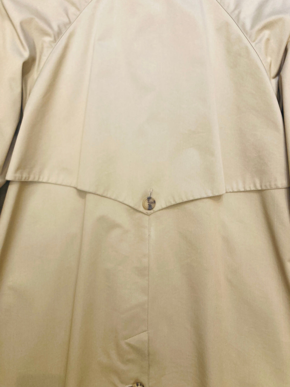Trussardi trench coat 90s Alice In Vintage