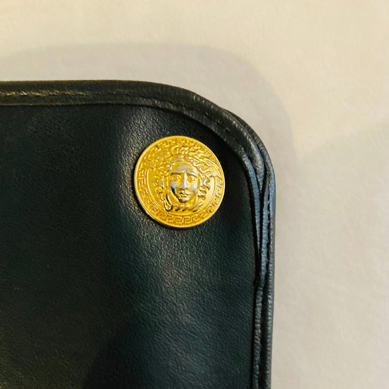 Gianni Versace 90s sunglasses Alice In Vintage