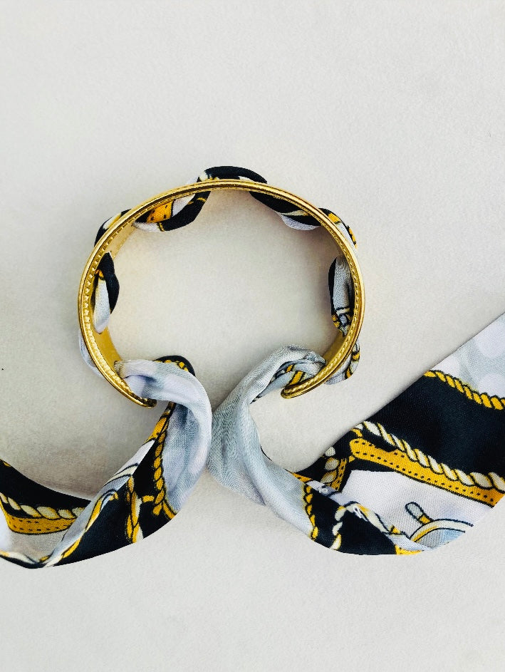 Scarf bracelet Alice In Vintage