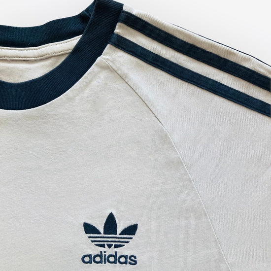 Adidas 3 stripes 90s t-shirt Alice In Vintage